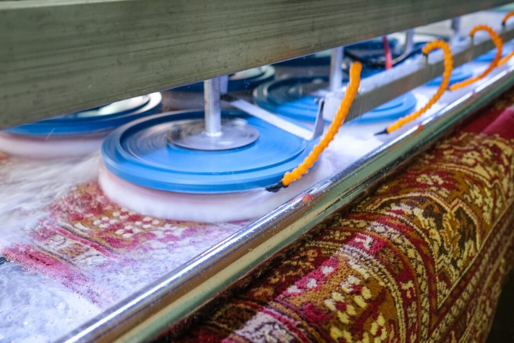 Halı ve Koltuk Temizliğinde Denizli Kilim Halı Yıkama Etkili Çözümler Sağlıyor 2 Halı ve Koltuk Temizliğinde Denizli Kilim Halı Yıkama Etkili Çözümler Sağlıyor